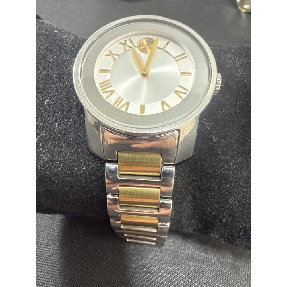 Woman’s Movado Bold MB.01.3.14.6125 Swiss 5.75” Band New Battery 32mm Case (B27) - Picture 2 of 16